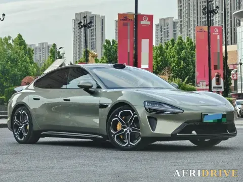 2024 MI SU7 3