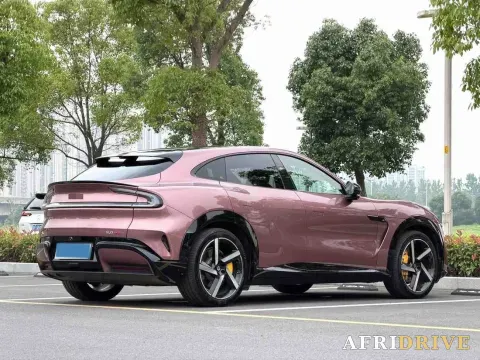 2025 MI YU7 6