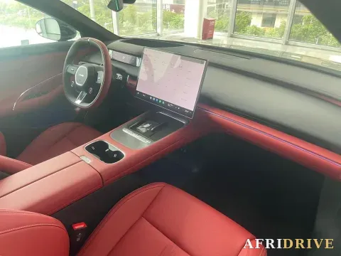 2026 MI SU7 12