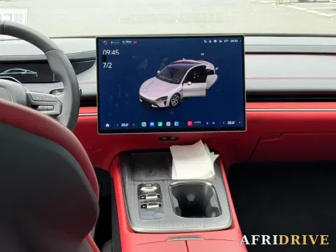 2024 MI SU7 6