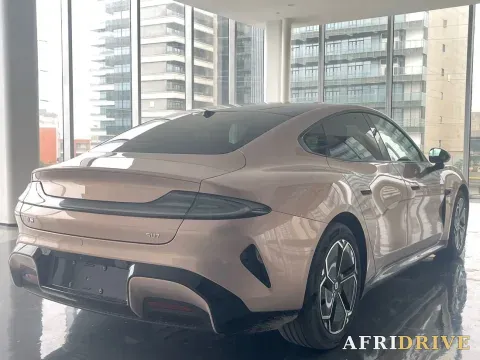 2026 MI SU7 4