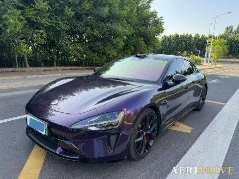 2024 MI SU7