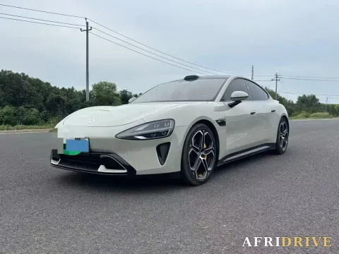 2024 MI SU7