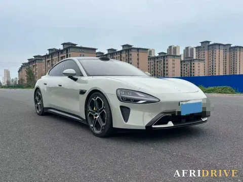 2024 MI SU7 2