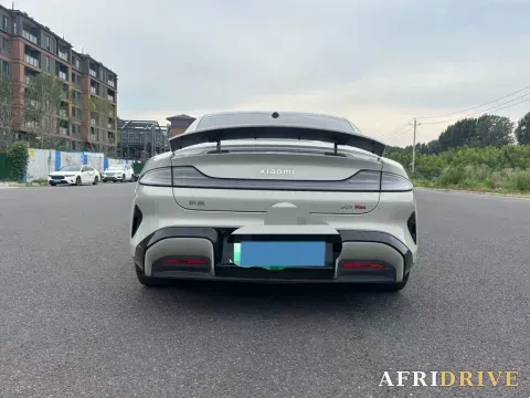 2024 MI SU7 8