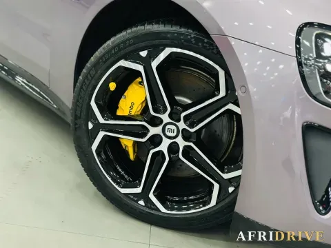 2024 MI SU7 11