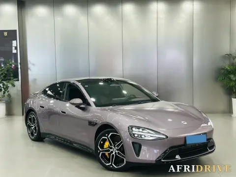 2024 MI SU7 4