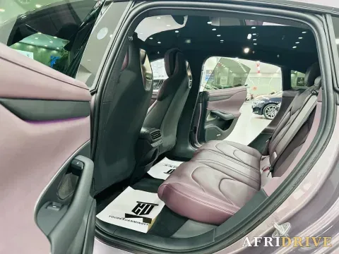 2024 MI SU7 6