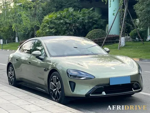 2024 MI SU7 3