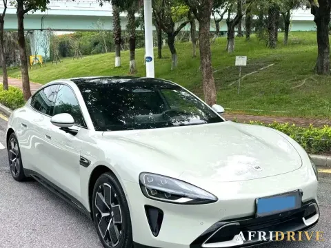 2024 MI SU7 2