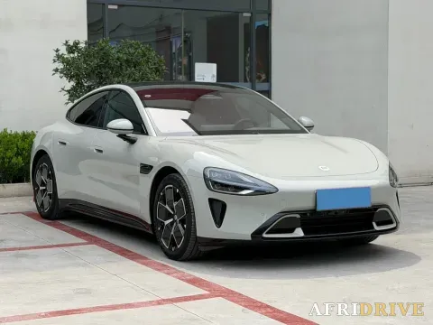 2024 MI SU7 3