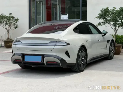 2024 MI SU7 6