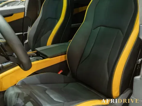 2025 Lamborghini Urus SE 6
