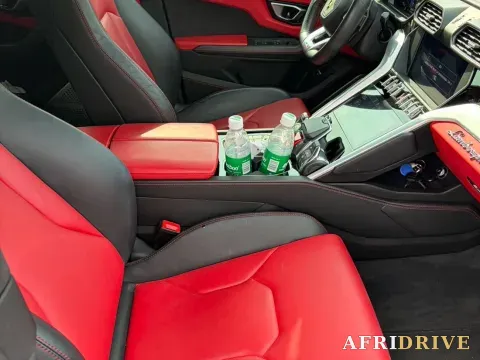 2018 Lamborghini Urus 6