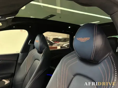 2021 Aston Martin DBX 11