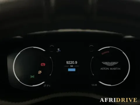 2021 Aston Martin DBX 20