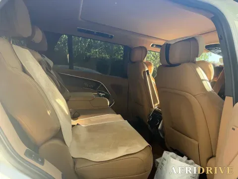 2025 Land Rover Range Rover 7