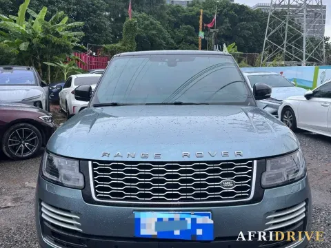 2021 Land Rover Range Rover 2