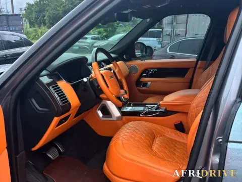 2021 Land Rover Range Rover 4