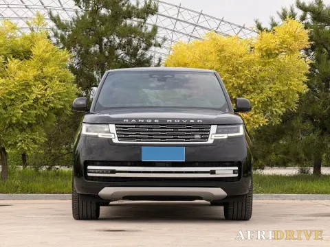2025 Land Rover Range Rover 2