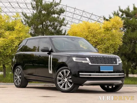 2025 Land Rover Range Rover 3