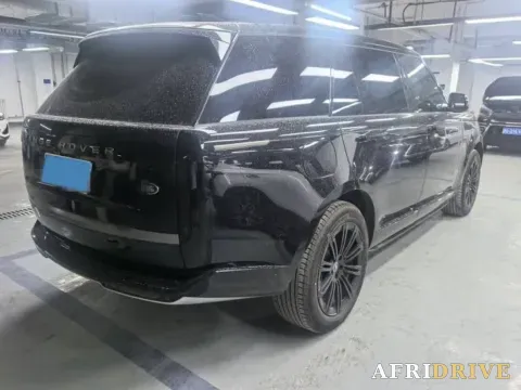 2025 Land Rover Range Rover 2