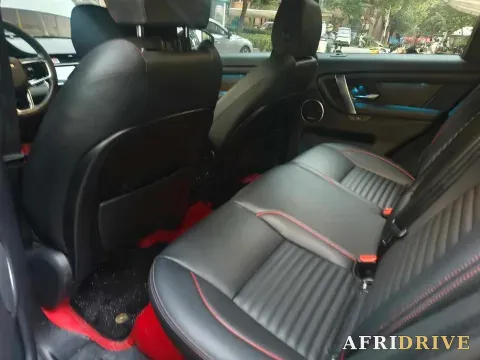 2023 Land Rover Discovery Sport 6