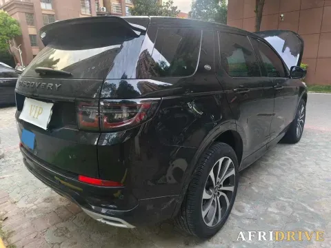 2023 Land Rover Discovery Sport 9