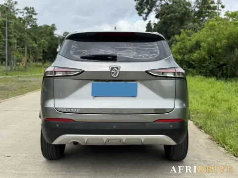 2019 Bestune X40 8