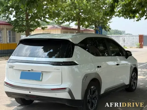2023 Everus VE-1 5