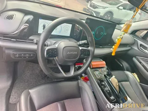 2022 LYNK&CO 02 3