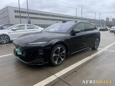 2025 NIO ET5T