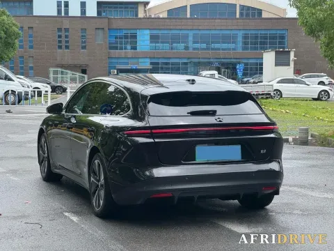 2024 NIO ET5T 13