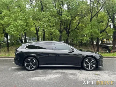 2024 NIO ET5T 10