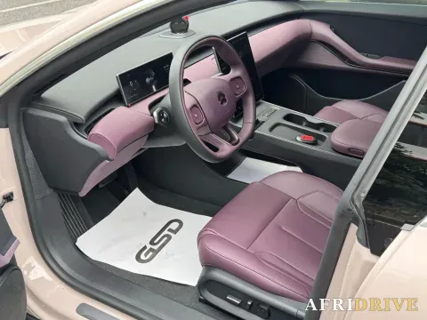 2024 NIO ET5T 4