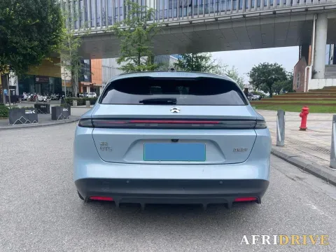 2023 NIO ET5T 6