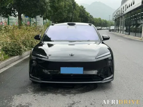 2025 NIO ET5T 2