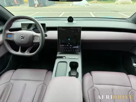 2024 NIO ET5T 7