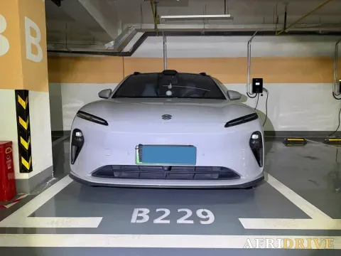 2024 NIO ET5T 2