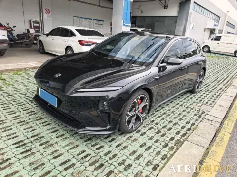 2023 NIO ET5T