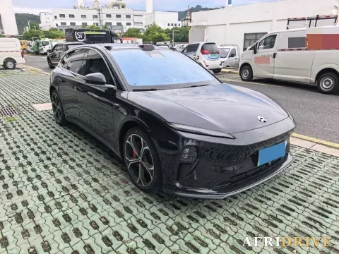 2023 NIO ET5T 2