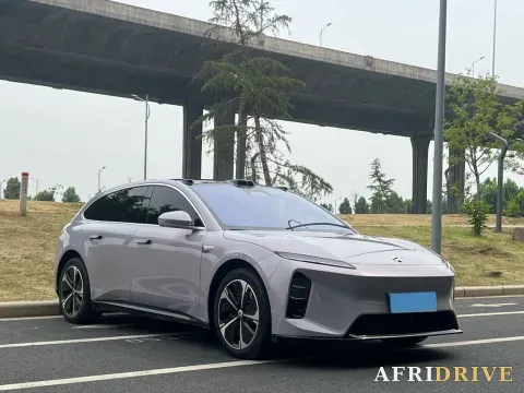 2025 NIO ET5T 3