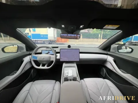 2025 NIO ET5T 8