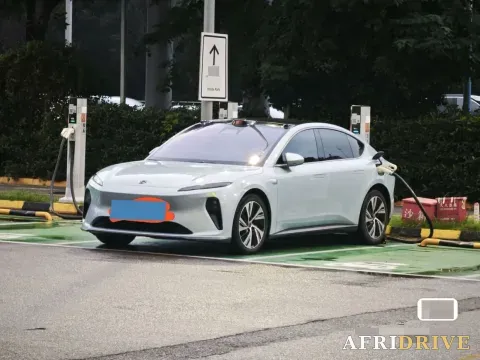 2024 NIO ET5T