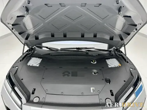 2025 NIO ET5T 17