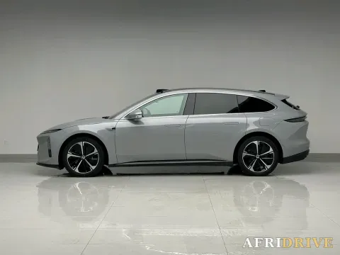 2025 NIO ET5T 7