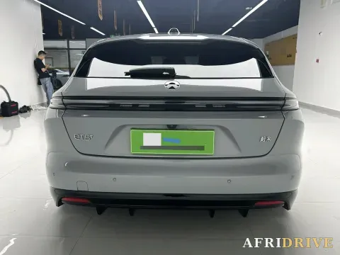 2025 NIO ET5T 8