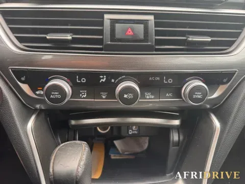 2018 Honda Accord 13