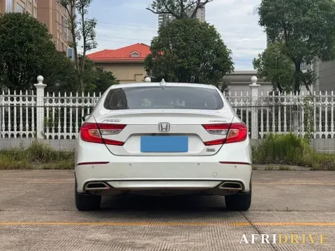 2018 Honda Accord 8