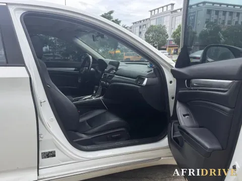2018 Honda Accord 10